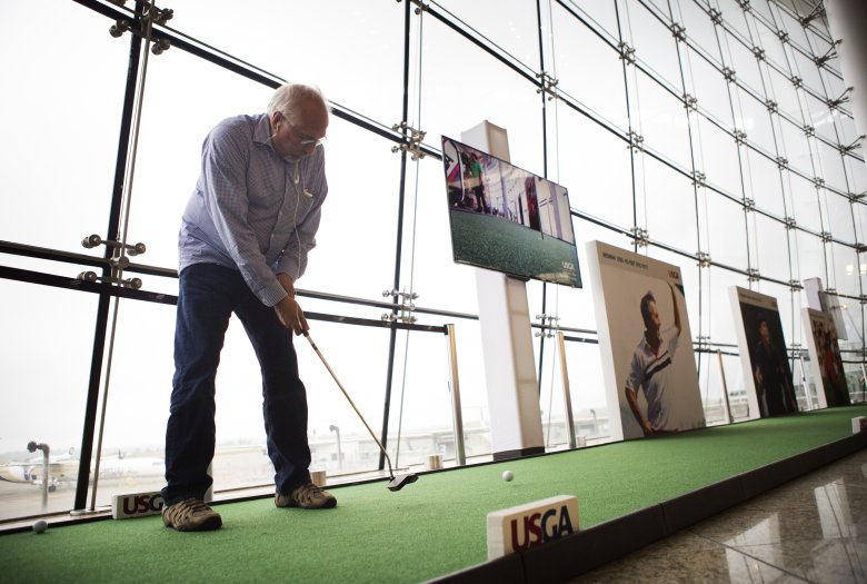 Custom Putting Green for USGA